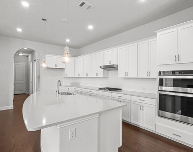 17848 Bottlebrush Drive - Photo Thumbnail 9