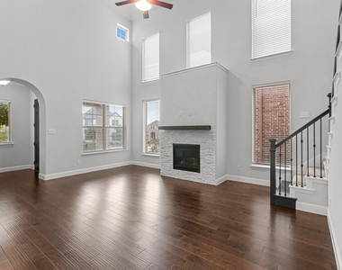 17848 Bottlebrush Drive - Photo Thumbnail 4