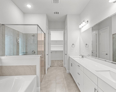 17848 Bottlebrush Drive - Photo Thumbnail 16