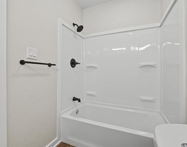 1320 W Morton Street - Photo Thumbnail 18