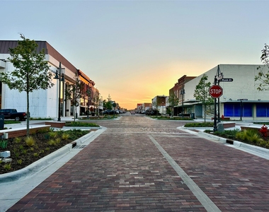 1320 W Morton Street - Photo Thumbnail 33