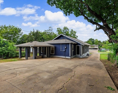 1320 W Morton Street - Photo Thumbnail 31