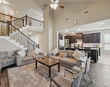 6175 Stillhouse Lane - Photo Thumbnail 13