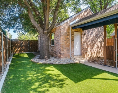 924 Sugarberry Drive - Photo Thumbnail 23