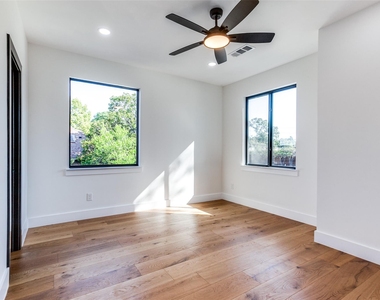 10923 Marsh Lane - Photo Thumbnail 28