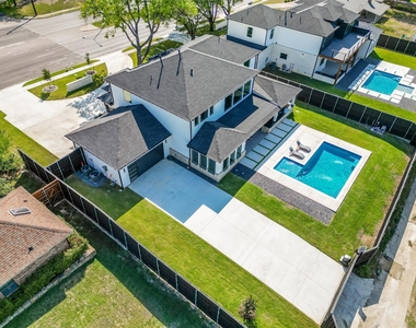 10923 Marsh Lane - Photo Thumbnail 36