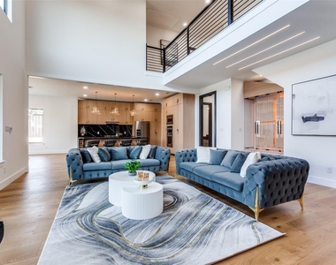 10923 Marsh Lane - Photo Thumbnail 7