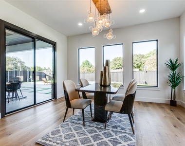 10923 Marsh Lane - Photo Thumbnail 12