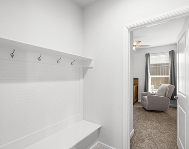 112 Willow Street - Photo Thumbnail 25