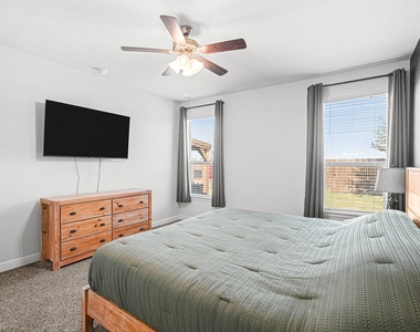 112 Willow Street - Photo Thumbnail 15