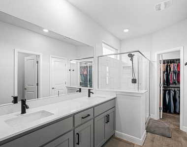 112 Willow Street - Photo Thumbnail 16