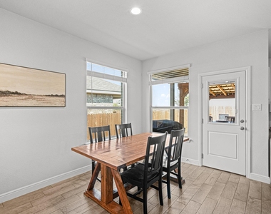 112 Willow Street - Photo Thumbnail 8