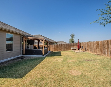 112 Willow Street - Photo Thumbnail 32