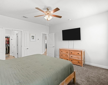 112 Willow Street - Photo Thumbnail 14
