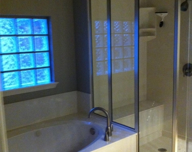 2517 Glen Morris Road - Photo Thumbnail 3