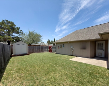 4234 Timberglen Road - Photo Thumbnail 24