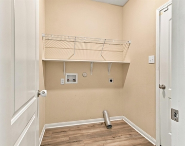 13641 Fehrman Road - Photo Thumbnail 4