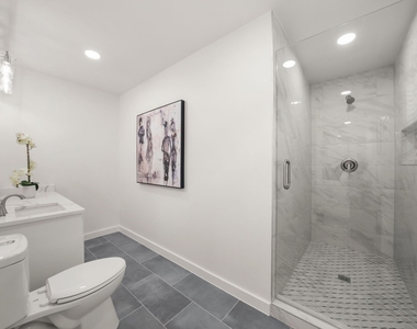 5905 Saramac Drive - Photo Thumbnail 16