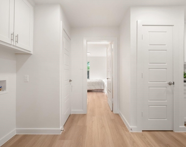 5905 Saramac Drive - Photo Thumbnail 12