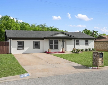 5905 Saramac Drive - Photo Thumbnail 1
