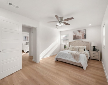 5905 Saramac Drive - Photo Thumbnail 20