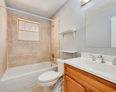 1213 De Ridder Avenue - Photo Thumbnail 8