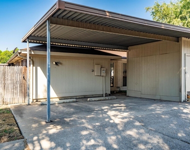 726 Michol Street - Photo Thumbnail 25