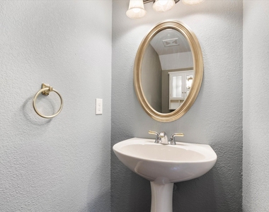 8129 Springmoss Drive - Photo Thumbnail 16