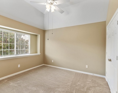 8129 Springmoss Drive - Photo Thumbnail 30