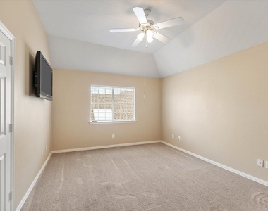 8129 Springmoss Drive - Photo Thumbnail 26