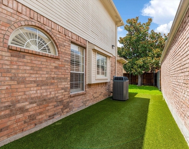 8129 Springmoss Drive - Photo Thumbnail 37