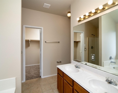 14617 Eaglemont Drive - Photo Thumbnail 12