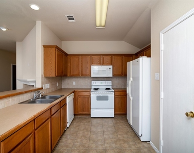 14617 Eaglemont Drive - Photo Thumbnail 9