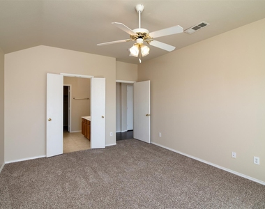 14617 Eaglemont Drive - Photo Thumbnail 11