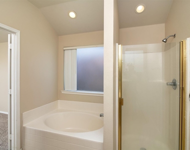 14617 Eaglemont Drive - Photo Thumbnail 13