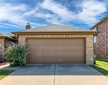 14617 Eaglemont Drive - Photo Thumbnail 3