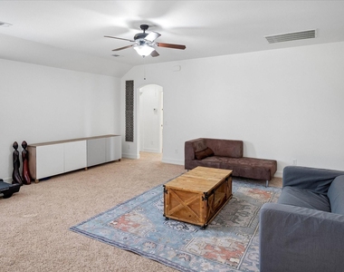 4576 Berry Ridge Lane - Photo Thumbnail 21