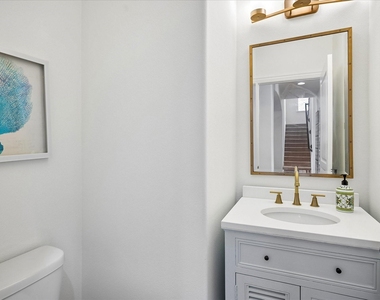 4576 Berry Ridge Lane - Photo Thumbnail 19