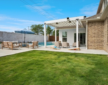 4576 Berry Ridge Lane - Photo Thumbnail 29