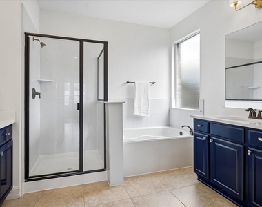4576 Berry Ridge Lane - Photo Thumbnail 17