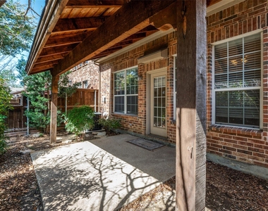 1840 Branch Trail - Photo Thumbnail 16