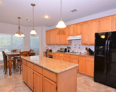 2412 Clearwood Lane - Photo Thumbnail 13