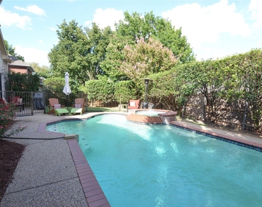2412 Clearwood Lane - Photo Thumbnail 20