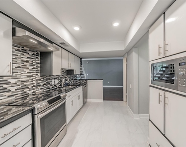 2821 Cheyenne Street - Photo Thumbnail 12