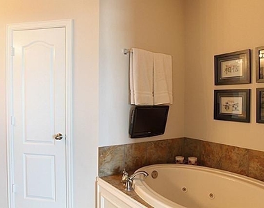 2500 Rockbrook Drive - Photo Thumbnail 8