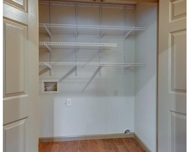 414 Bluegrass Lane - Photo Thumbnail 10