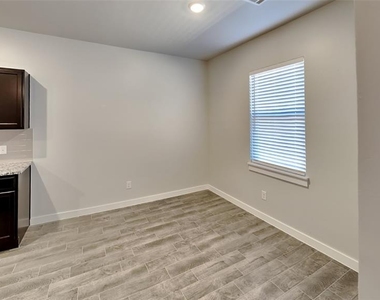17421 Lantana Loop - Photo Thumbnail 12
