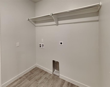 17421 Lantana Loop - Photo Thumbnail 21