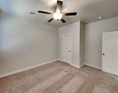 17421 Lantana Loop - Photo Thumbnail 15