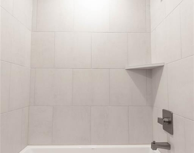 8708 Poppey Place - Photo Thumbnail 10